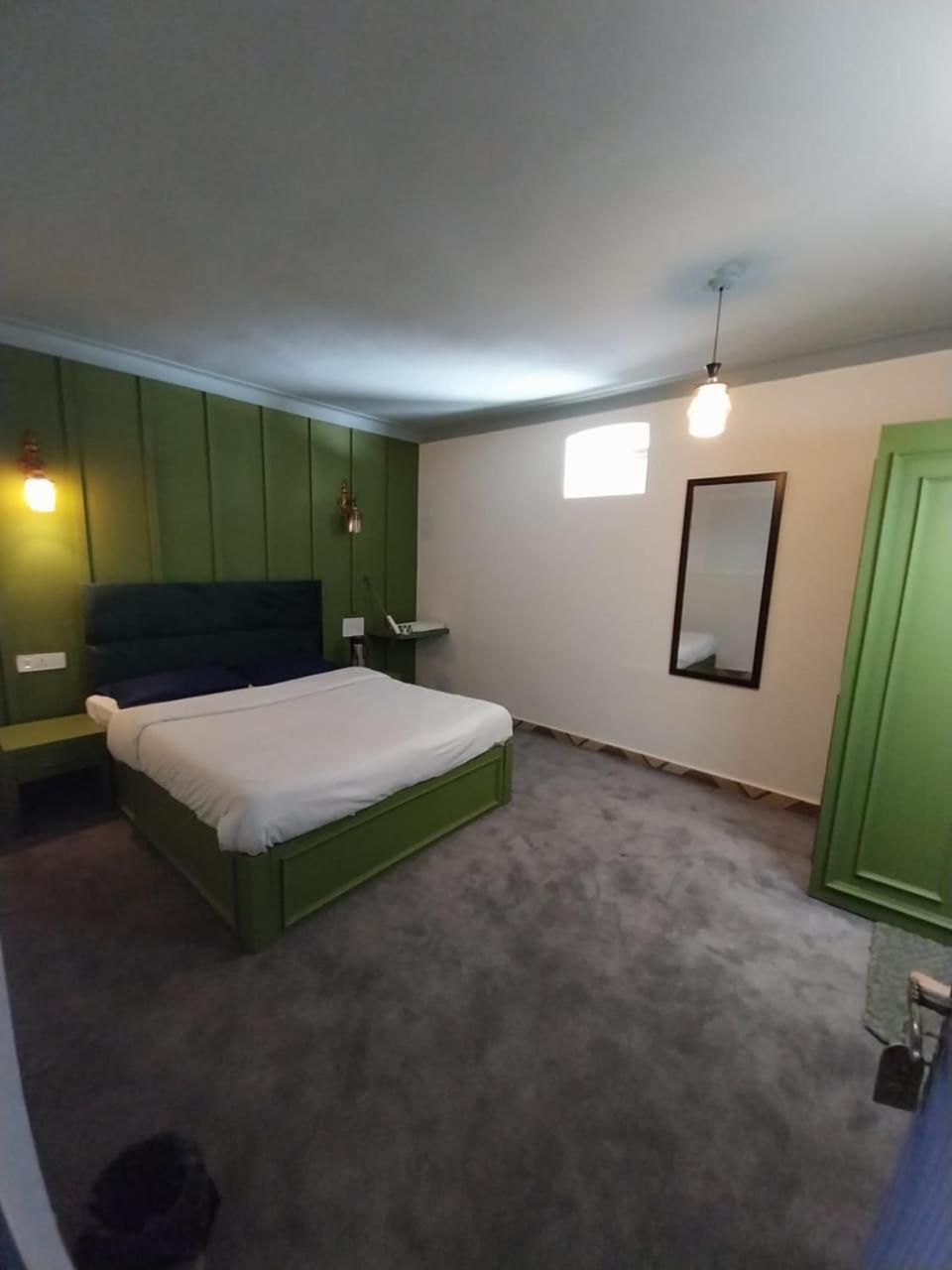 Hotel The Mussoorie International Extérieur photo